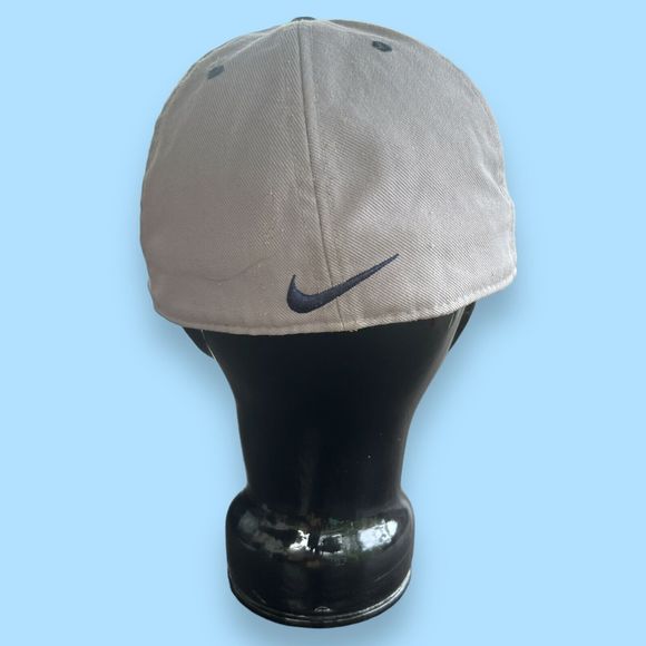 Vintage Nike Hat UNC North Carolina Tar Heels Basketball Size 7 1/2 Baseball Cap - Picture 5 of 7